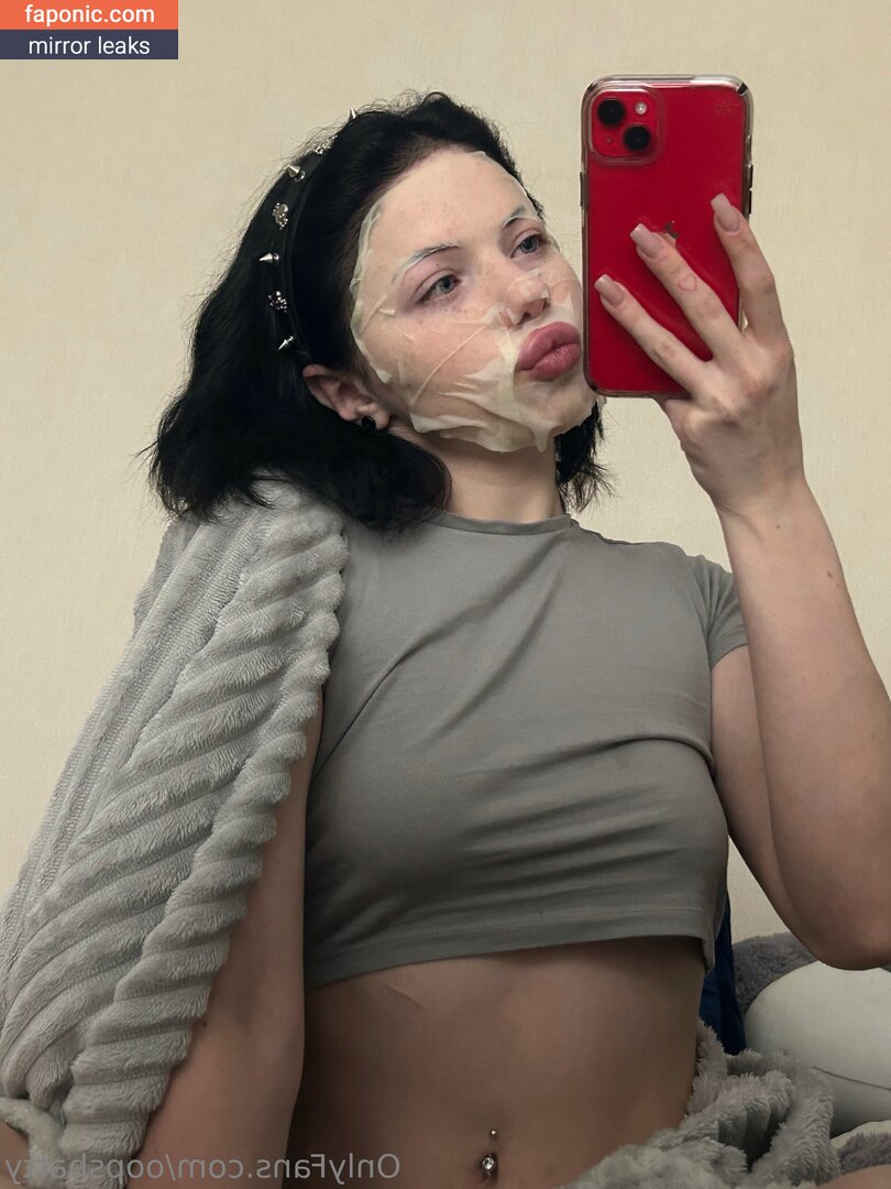 Betty Moons 🌙, oopsbatty, oopstagramt Голи изтичания OnlyFans Снимка #8