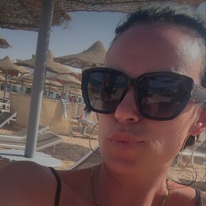 Scarlett Amour World